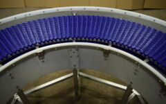 Dopravník - zatáčka