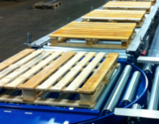 válečkový dopravník na palety