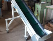 Förderband zur Presse